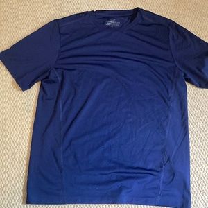 Vineyard Vines Medium Swimshirt Blue Pretty Good Condition